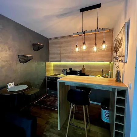 Lux A&m Netflix Belgrad