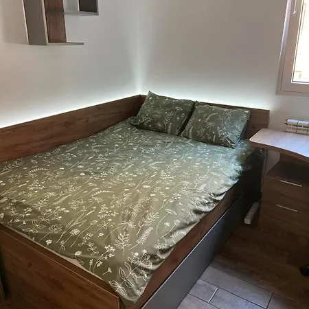 Lux A&m Netflix Belgrad