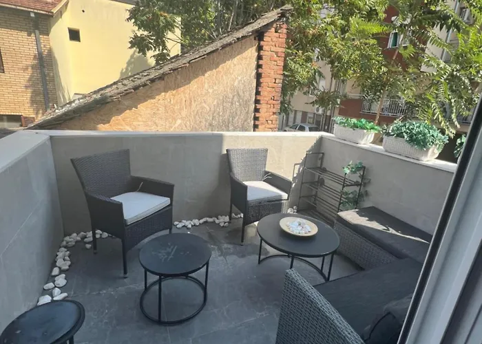 Lux A&m Netflix Belgrado